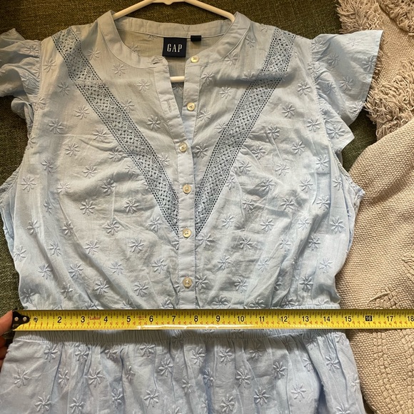 Flutter sleeve lace mini dress - Picture 5 of 6